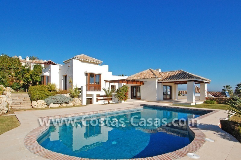 Nieuwe luxe villa te koop in omheind resort, Marbella – Benahavis – Estepona