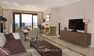 Luxe penthouse appartement te koop, eerstelijns strand complex, New Golden Mile, Marbella - Estepona 22507 