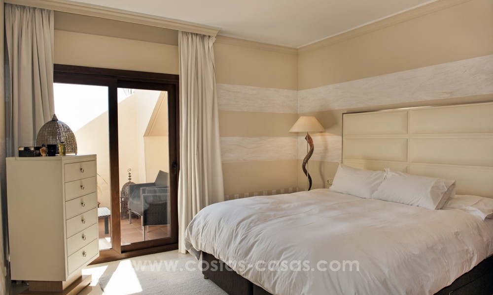 Luxe penthouse appartement te koop, eerstelijns strand complex, New Golden Mile, Marbella - Estepona 22516