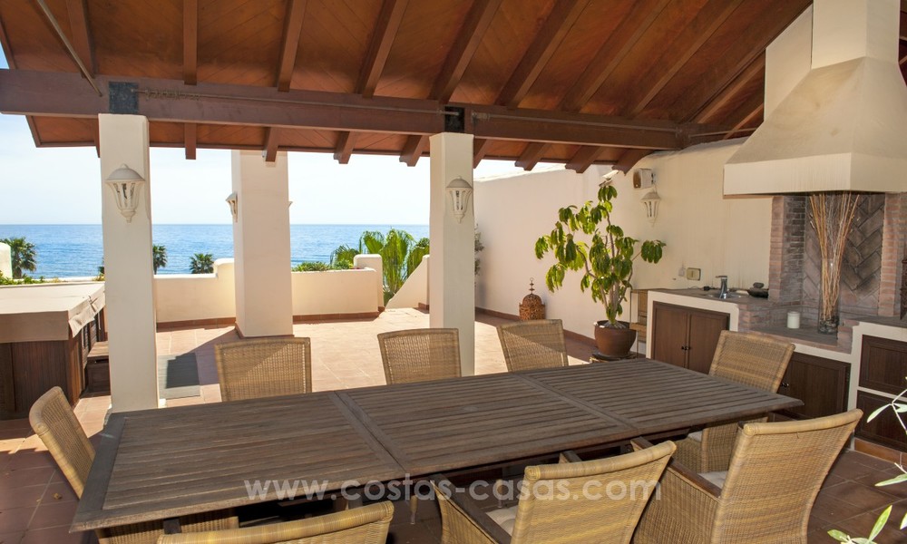 Luxe penthouse appartement te koop, eerstelijns strand complex, New Golden Mile, Marbella - Estepona 22520