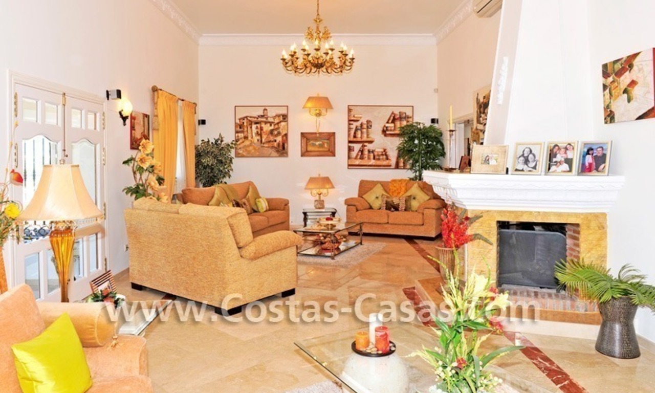 Villa – Finca te koop in Monda aan de Costa del Sol in Andalusië in Zuid-Spanje 17