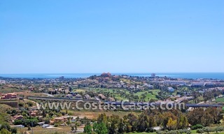 Golf villa te koop in een up-market gebied van Nueva Andalucia te Marbella 5