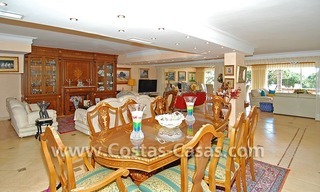 Villa te koop direct aan de jachthaven van Marbella 12