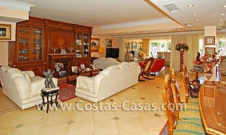 Villa te koop direct aan de jachthaven van Marbella 9