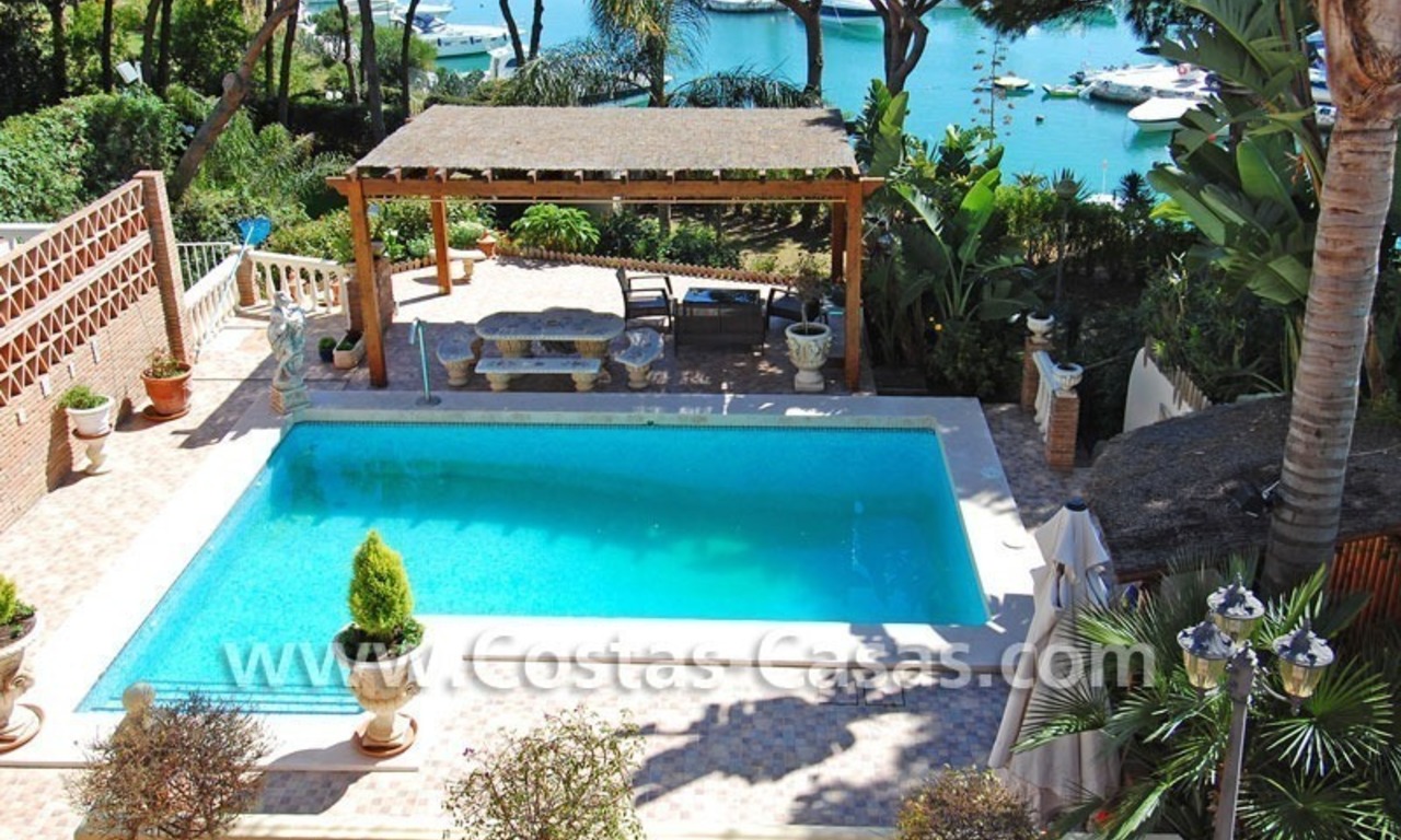 Villa te koop direct aan de jachthaven van Marbella 2