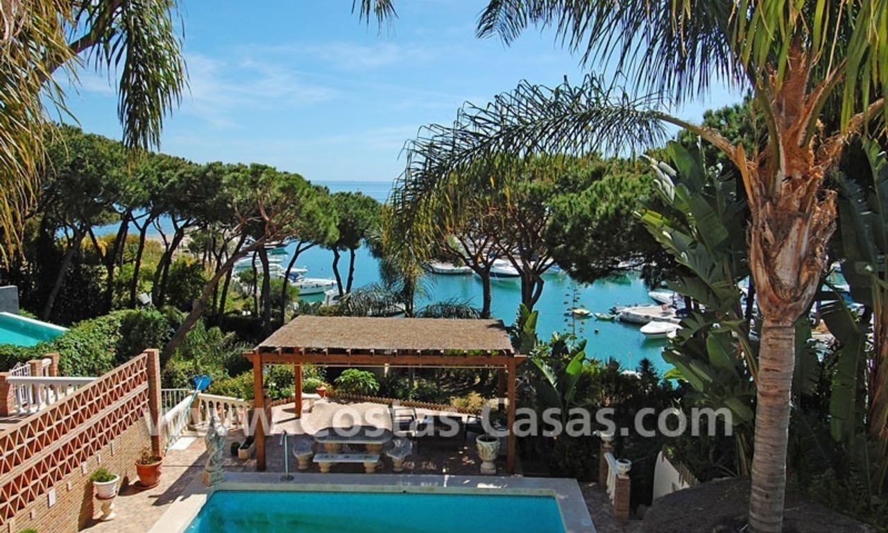 Villa te koop direct aan de jachthaven van Marbella 1