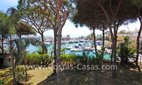 Villa te koop direct aan de jachthaven van Marbella 