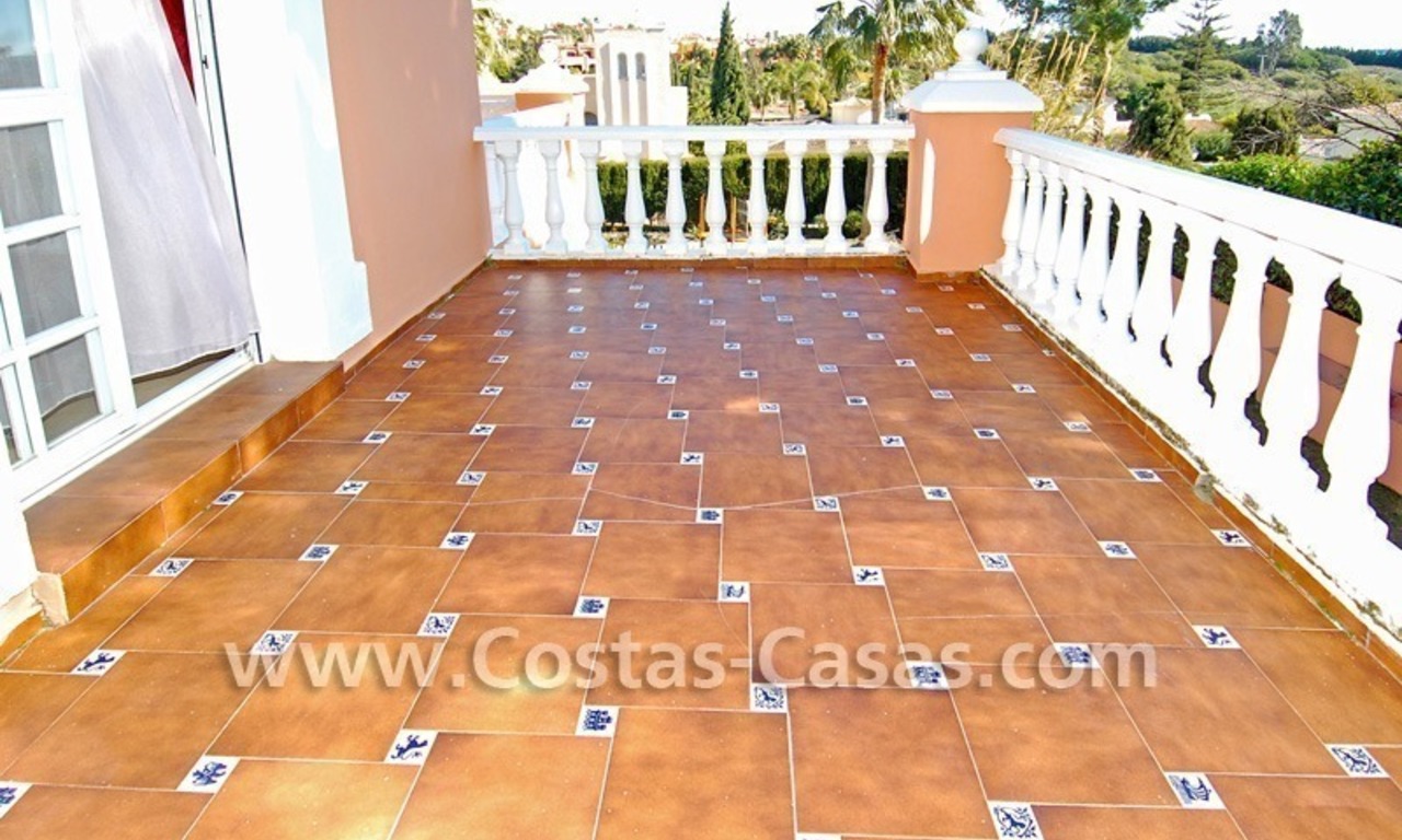 Dringende verkoop! Villa te koop dichtbij Puerto Banus in Nueva Andalucia te Marbella 5