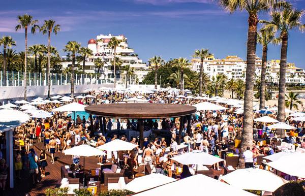 Champagne party Mei in Ocean Club Marbella