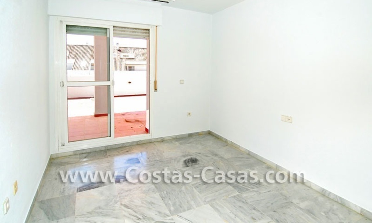 Goedkoop appartement te koop in Nueva Andalucia te Marbella 5