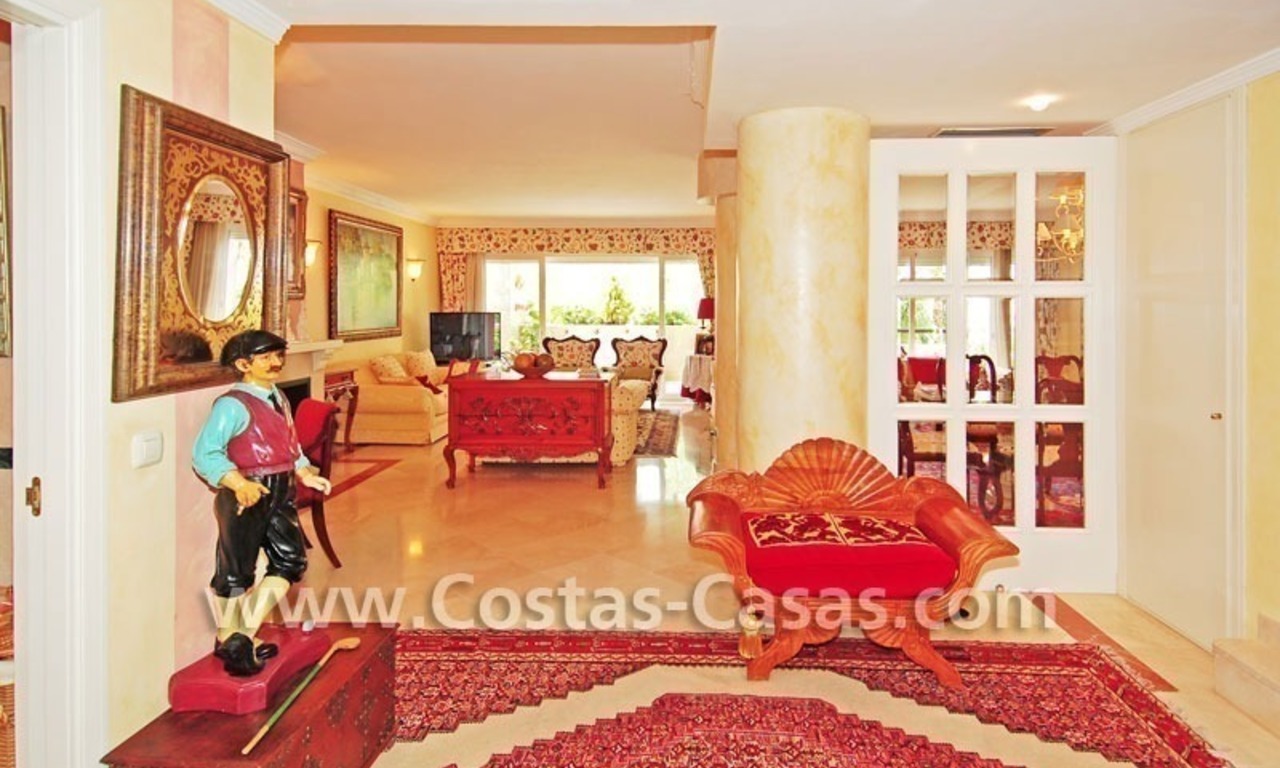 Ruim luxe penthouse appartement te koop op de Golden Mile in Marbella 7