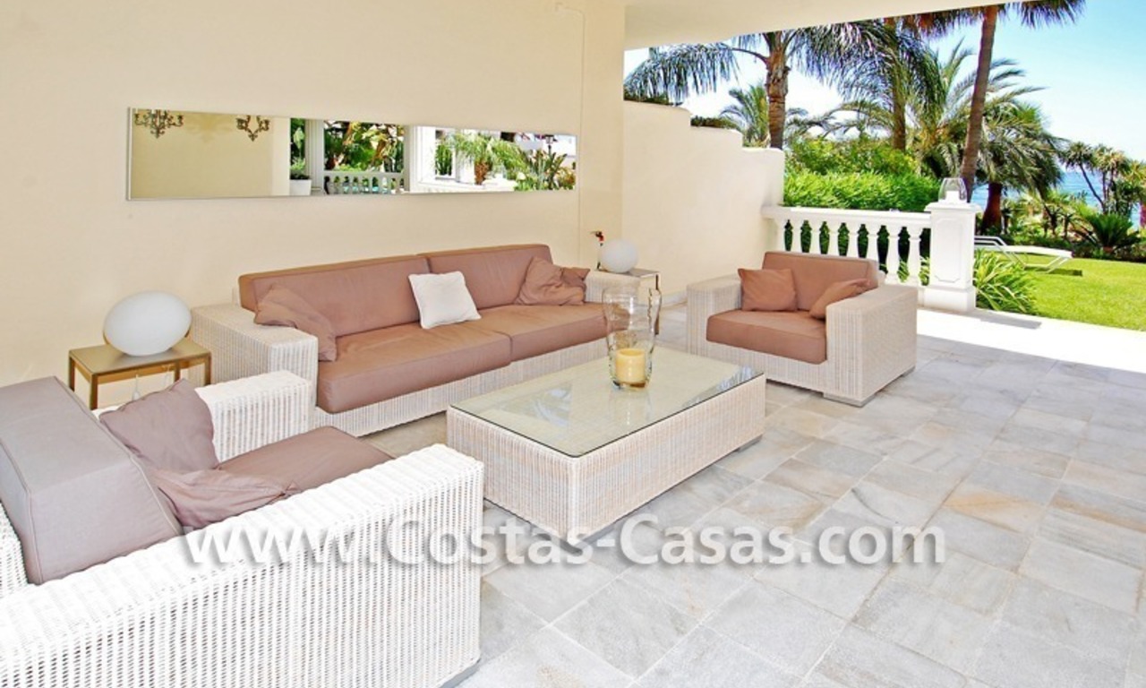 Frontline beach appartement te koop, eerstelijnstrand, Estepona - Marbella 18