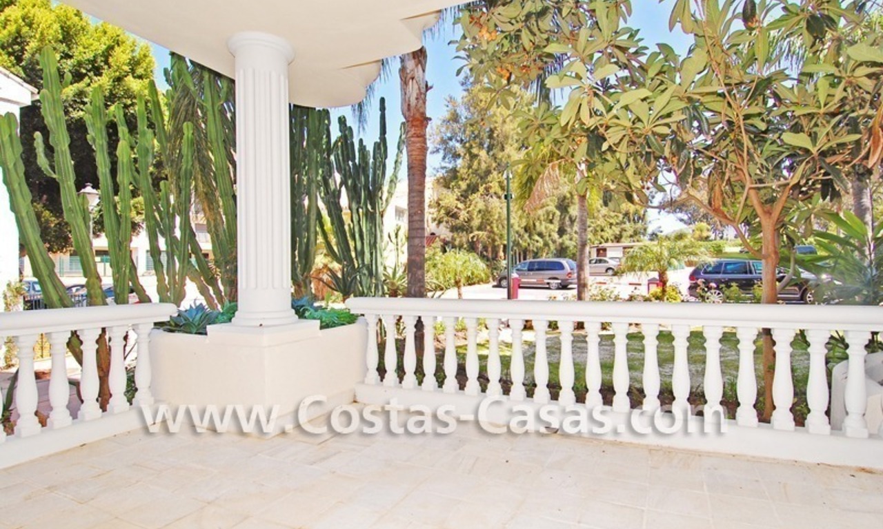 Frontline beach appartement te koop, eerstelijnstrand, Estepona - Marbella 20