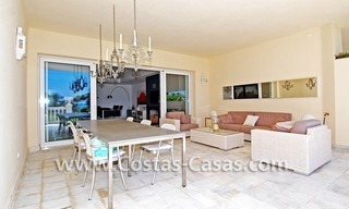 Exclusief beachfront appartement te koop, eerstelijnstrand, Marbella - Estepona 7