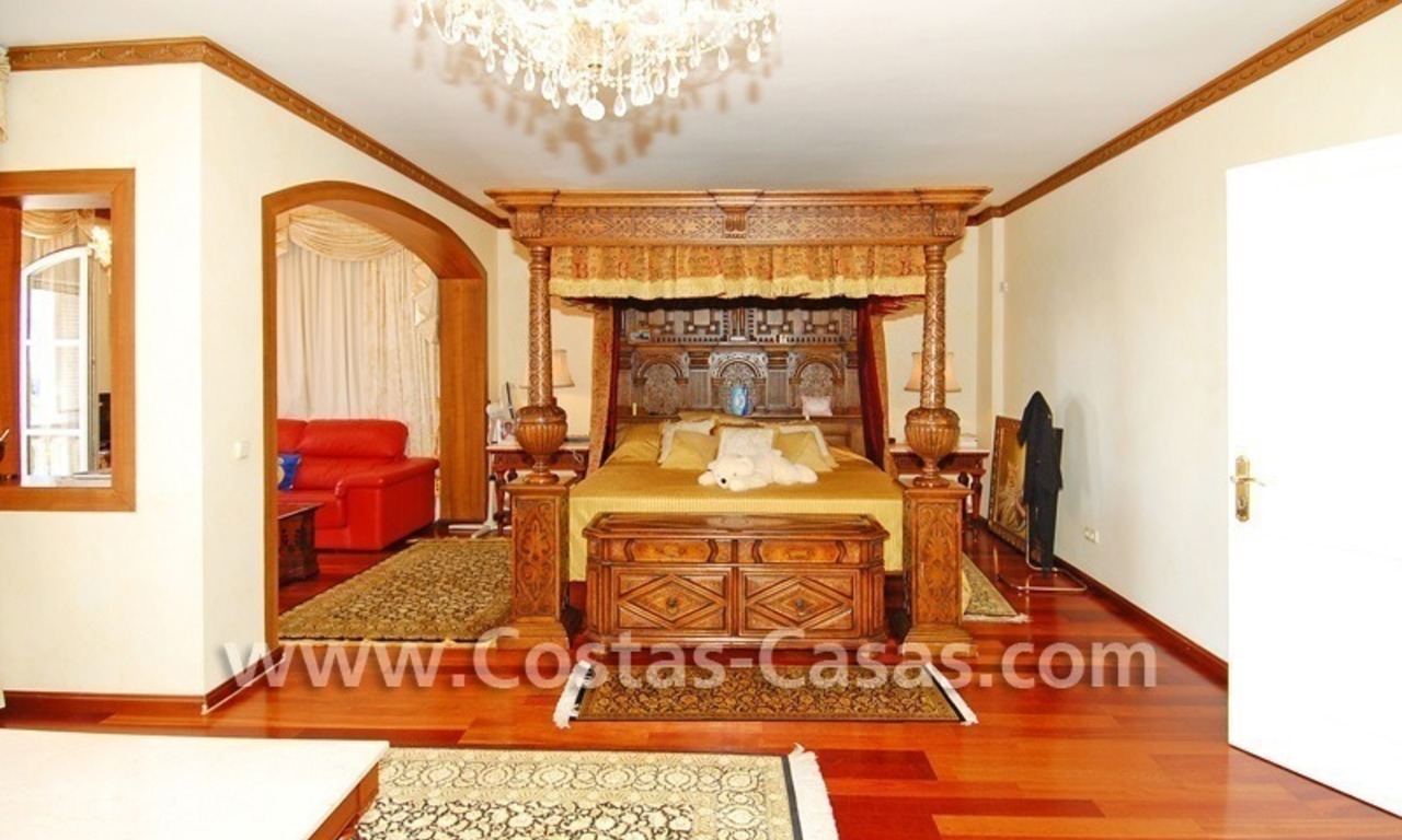 Luxe villa te koop in Camojan, Golden Mile, Marbella 22