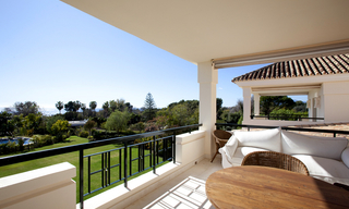 Exclusieve villa te koop in een moderne-Andalusische stijl op de Golden Mile in Marbella 4