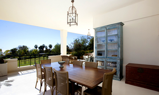 Exclusieve villa te koop in een moderne-Andalusische stijl op de Golden Mile in Marbella 12