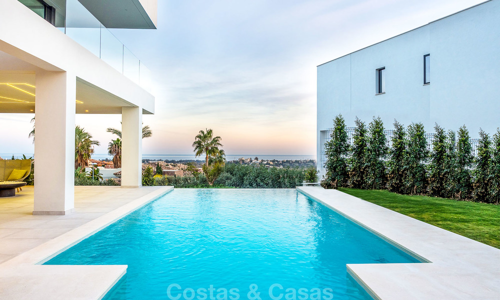 Nieuwe moderne luxe design villa´s te koop, Marbella - Benahavis, instapklaar, met golf- en zeezicht 7061