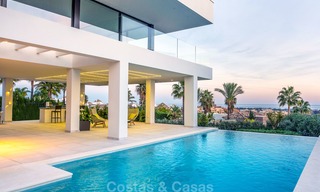 Nieuwe moderne luxe design villa´s te koop, Marbella - Benahavis, instapklaar, met golf- en zeezicht 7062 