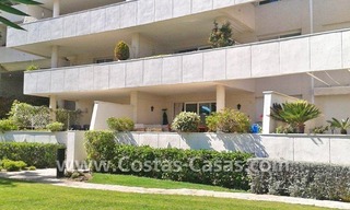 Appartement te koop direct aan het strand aan de New Golden Mile tussen Marbella en Estepona centrum 8