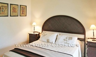 Appartement te koop direct aan het strand aan de New Golden Mile tussen Marbella en Estepona centrum 13