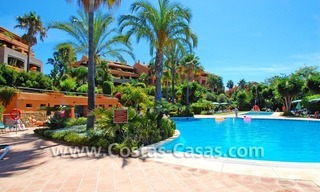 Luxe 4 slaapkamer penthouse appartement te koop dichtbij het strand in Marbella 25