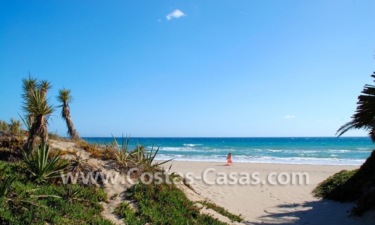 Beachfront nieuwe luxe Villa´s te koop, eerstelijnstrand te Marbella - Costa del Sol 13