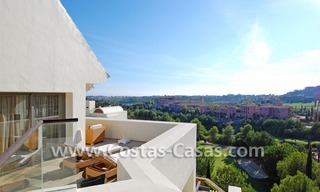 Modern luxe eerstelijngolf penthouse appartement te koop in een 5*golfresort, Marbella – Benahavis – Estepona 2