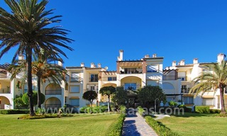Eerstelijnstrand penthouse appartement te koop op de New Golden Mile tussen Marbella en Estepona 21