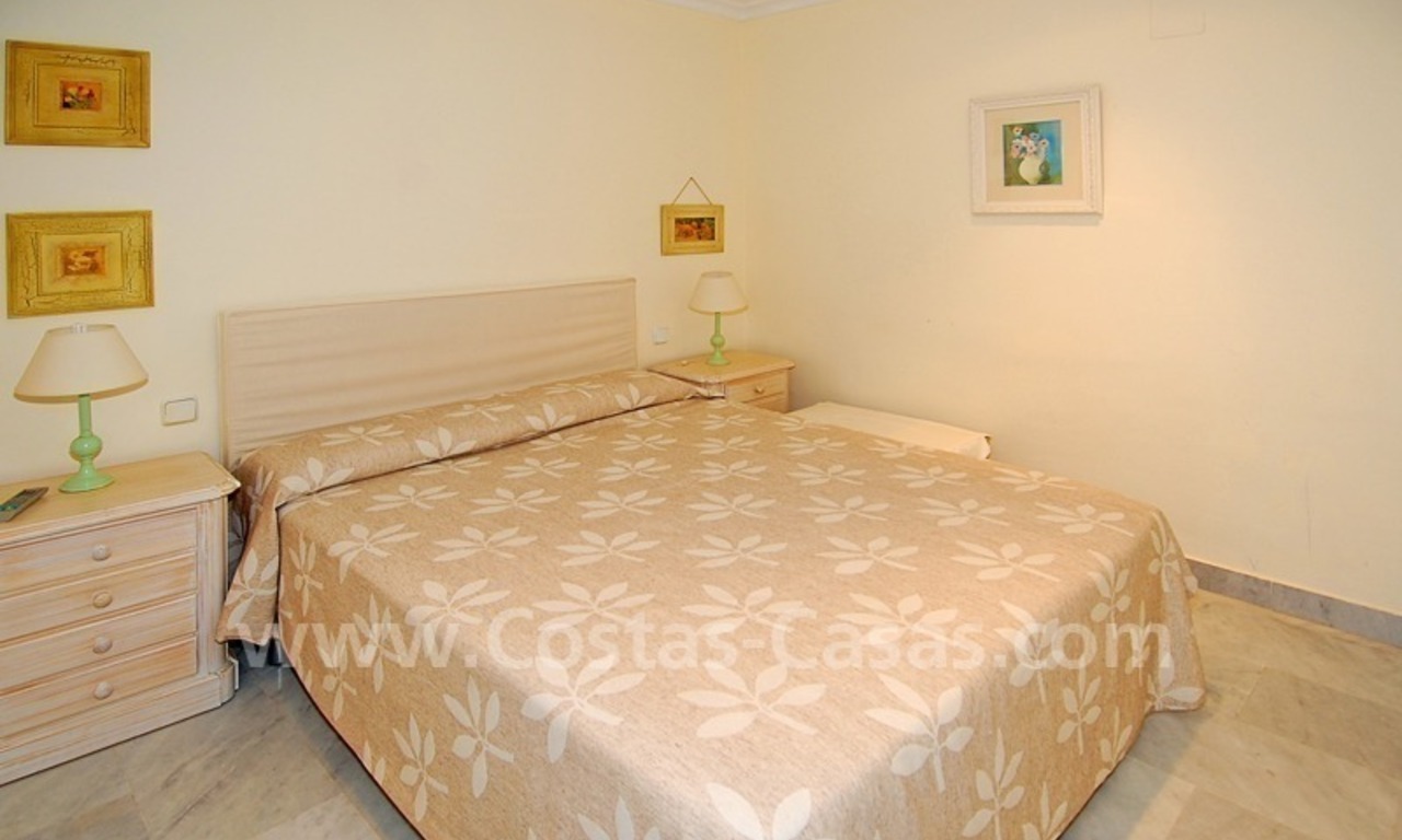 Appartement te koop in Nueva Andalucia te Marbella op loopafstand van alle voorzieningen en Puerto Banus 14