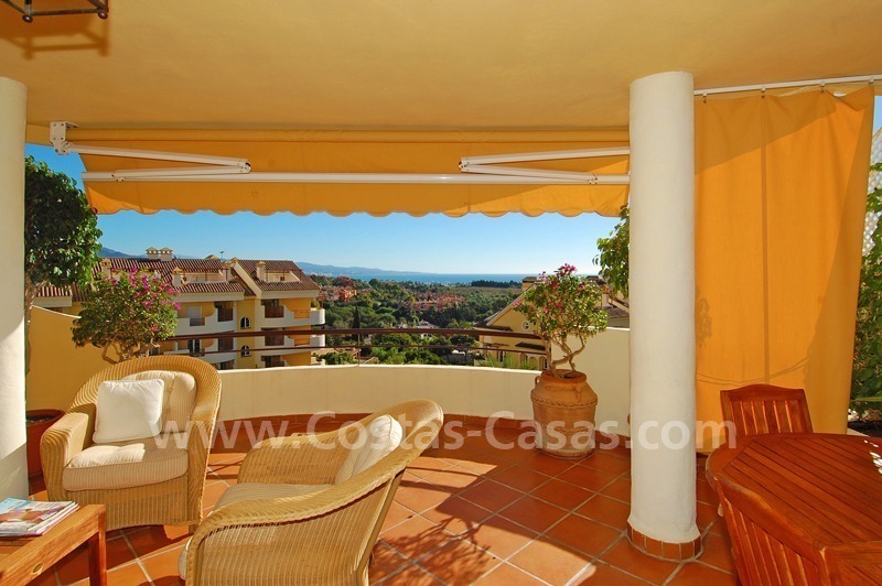 Appartement te koop in Nueva Andalucia te Marbella op loopafstand van alle voorzieningen en Puerto Banus