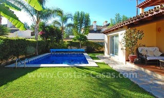 Koopje! Villa te koop in Nueva Andalucia te Marbella op loopafstand van het strand en Puerto Banus 1