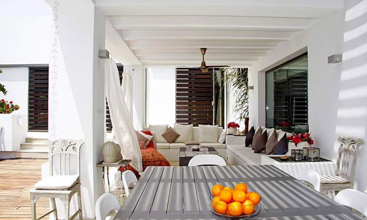Koopje! Moderne villa te koop in Marbella – Benahavis 2
