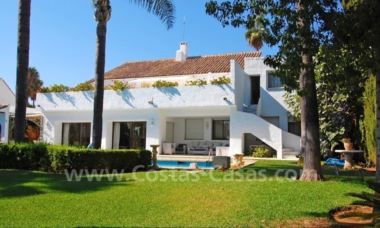 Strand villa villa te koop in Puerto Banus - Marbella 0