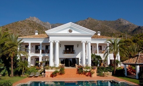 Exclusieve villa te koop in Sierra Blanca, Marbella 