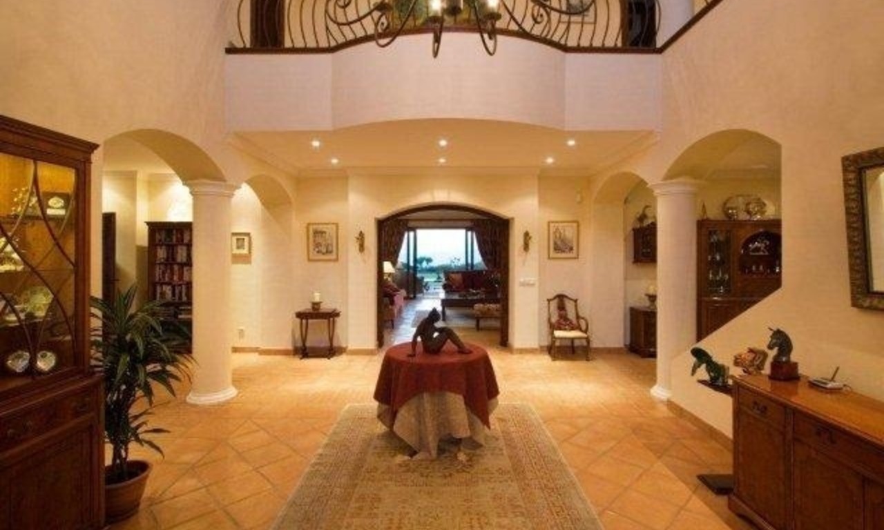 Exclusieve villa mansion te koop op een golfresort in het gebied van Marbella – Benahavis 9