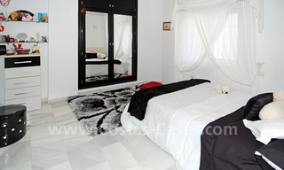 Ruim tuin appartement te koop in Nueva Andalucia te Marbella op wandelafstand van Puerto Banus 12
