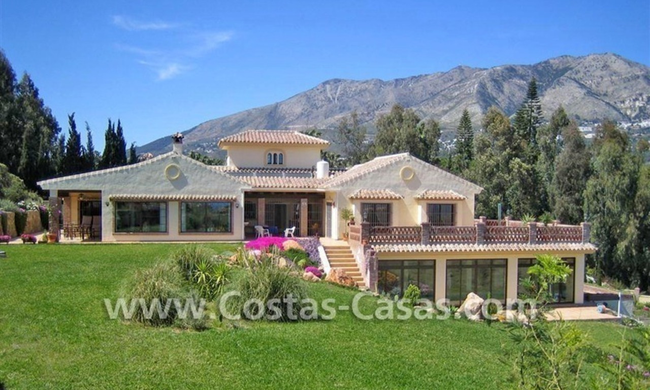 Koopje! Opportuniteit! Uitzonderlijk landgoed – luxe villa te koop, aan halve prijs, Mijas, Costa del Sol 1
