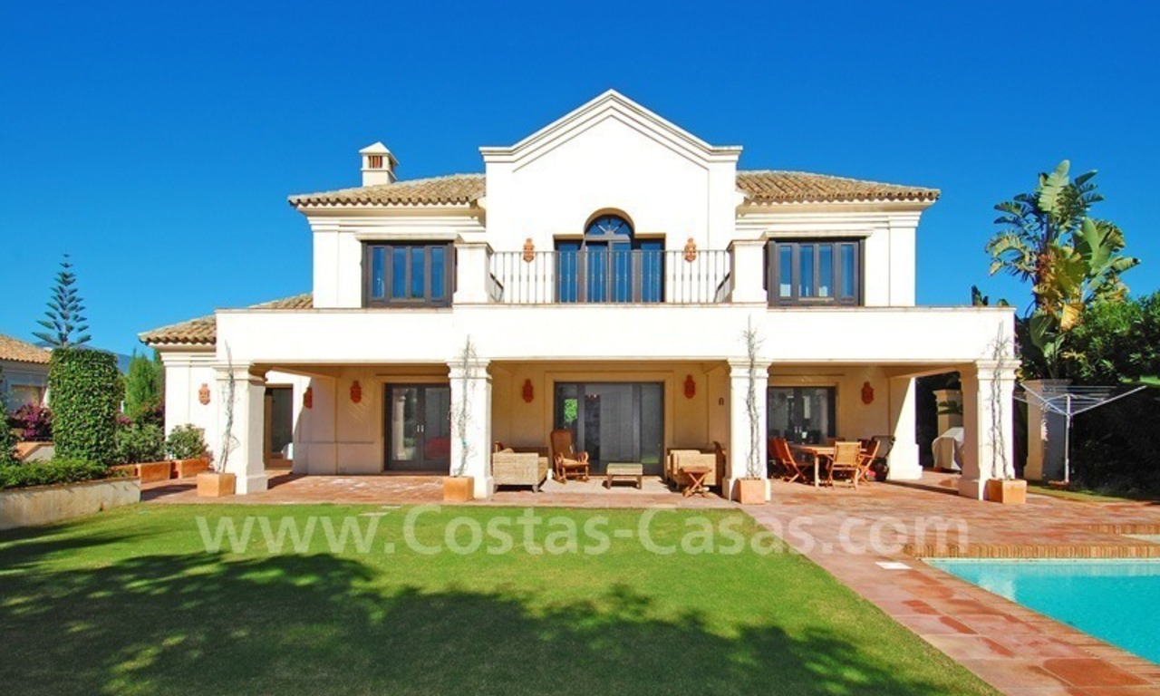 Luxe Villa te huur aan de strandzijde, Marbella – Estepona 0