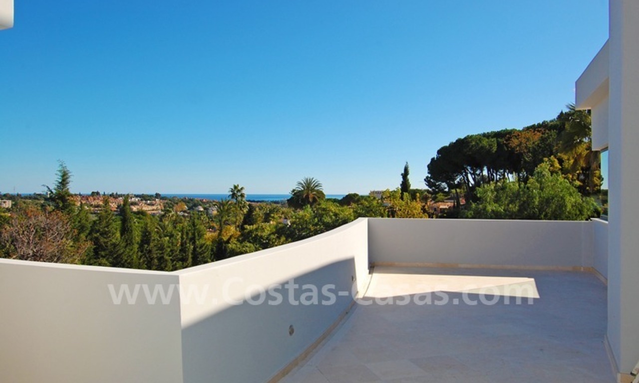 Moderne luxe villa te koop in Nueva Andalucia te Marbella 10