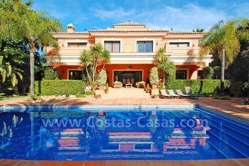 Luxe villa te koop aan de Golden Mile in Marbella