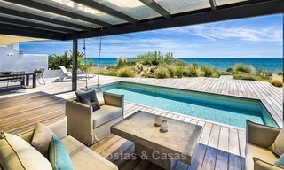 Moderne eerstelijns strand villa te koop in Marbella met schitterend zeezicht 1199 