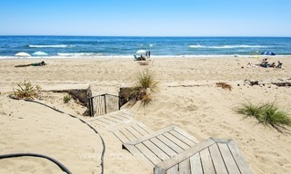 Moderne eerstelijns strand villa te koop in Marbella met schitterend zeezicht 1220 