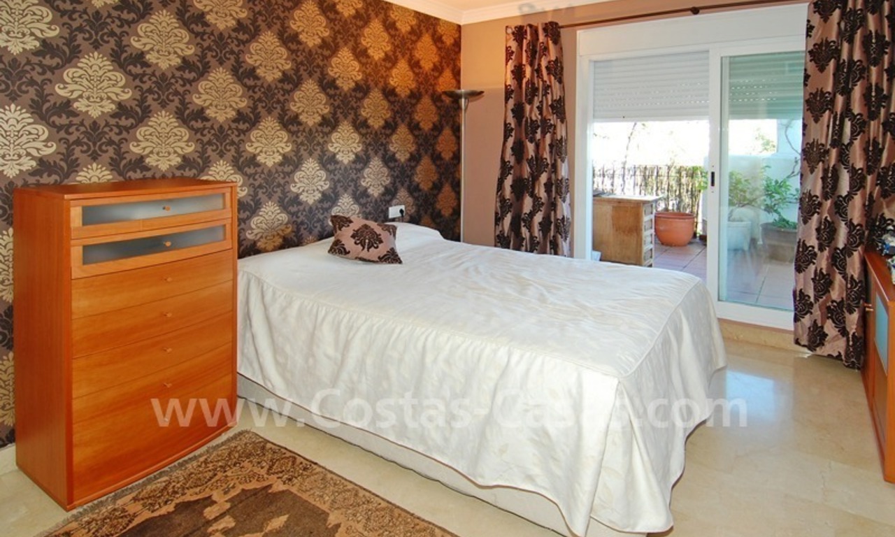 Beachside penthouse appartement te koop in Marbella 8