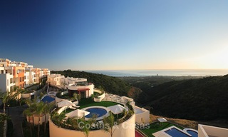 Opportuniteit! Een modern appartement te koop in Marbella met prachtig zeezicht, instapklaar 14609 