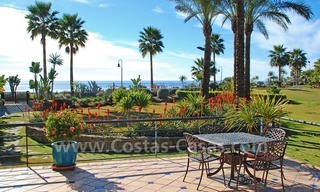 Eerstelijn strand luxe appartement te koop op de New Golden Mile tussen Puerto Banus - Marbella en Estepona centrum 22