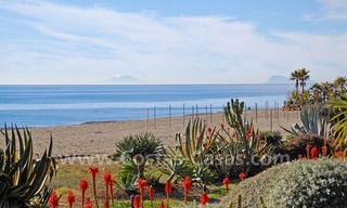 Eerstelijn strand luxe appartement te koop op de New Golden Mile tussen Puerto Banus - Marbella en Estepona centrum 25