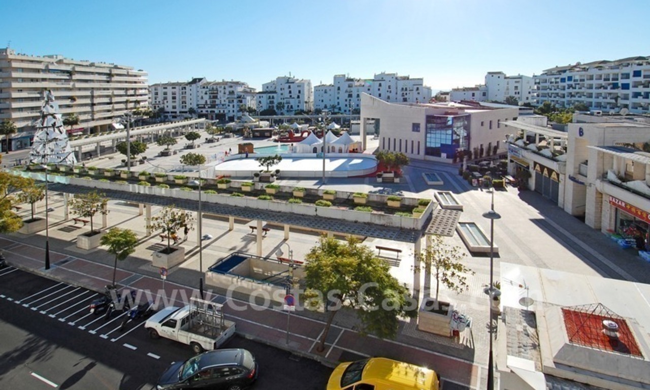 Luxe appartement te koop in het centrum van Puerto Banus te Marbella 0