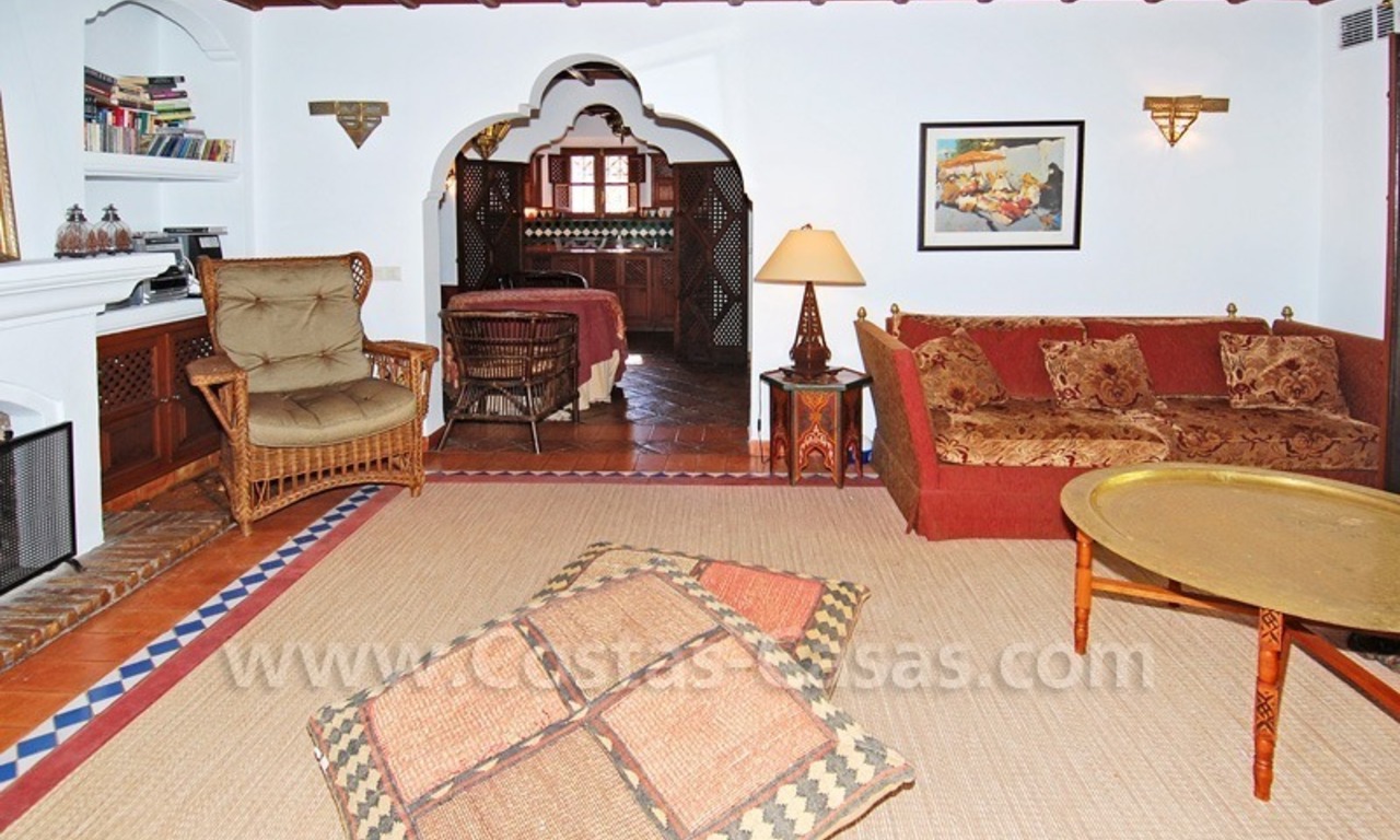 Dubbel huis te koop in een Moors-Andalusische stijl op de Golden Mile in Marbella 17