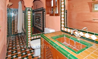 Dubbel huis te koop in een Moors-Andalusische stijl op de Golden Mile in Marbella 27